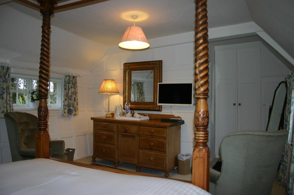 Stoke By Nayland B&B Poplars Farmhouse Exterior photo