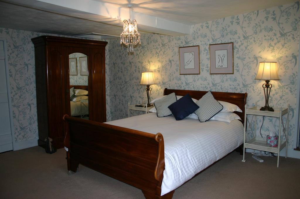 Stoke By Nayland B&B Poplars Farmhouse Exterior photo